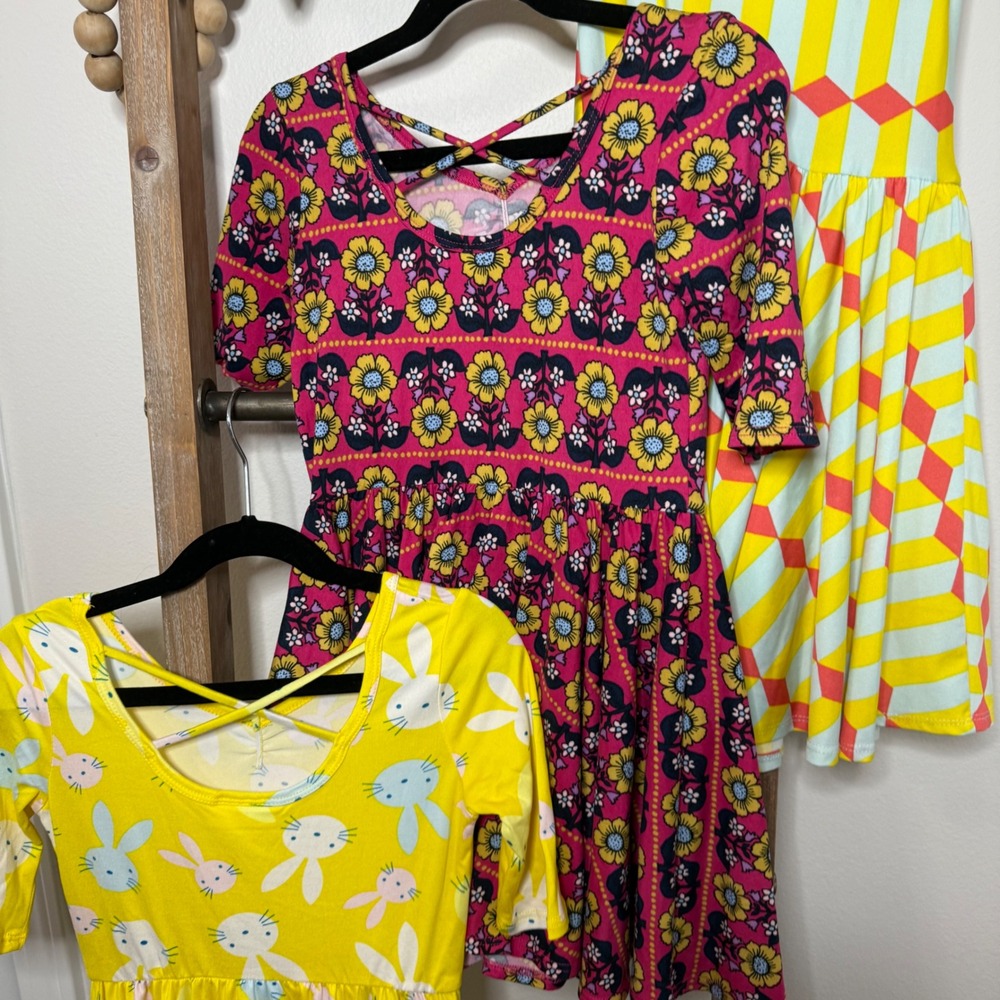 Dot Dot Smile Girls 3 Piece Dress Bundle Easter Bunny Floral Geometric Size 5-6 - Picture 7 of 10